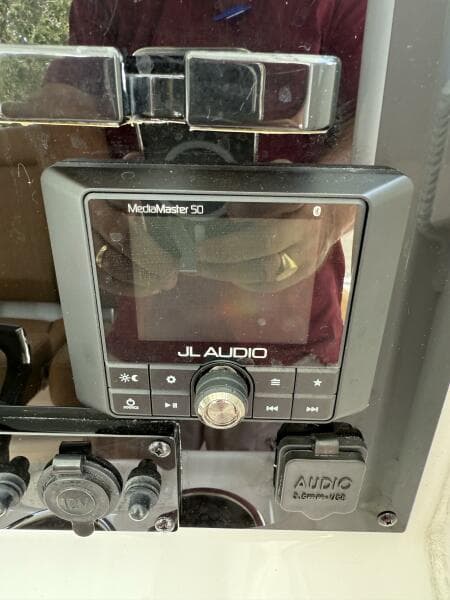 2022 Sea Hunt Ultra 265 SE