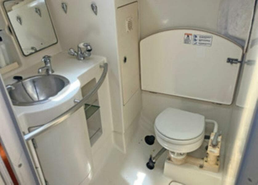 1991 Beneteau Moorings 38