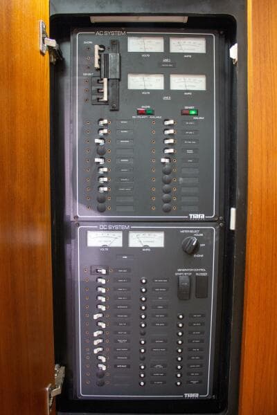 2007 Tiara Yachts 3900 Sovran