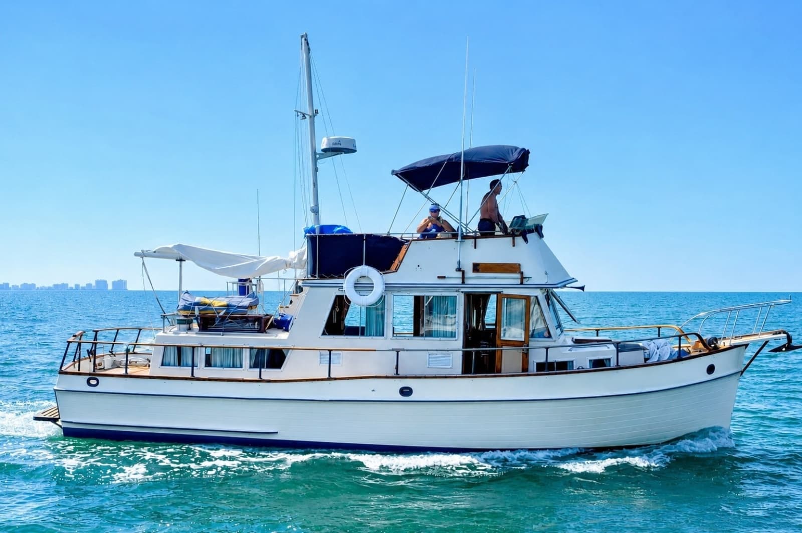 1985 Grand Banks 36 Classic - Photo 13