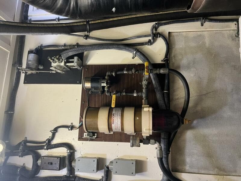 1985 Hatteras Motor Yacht