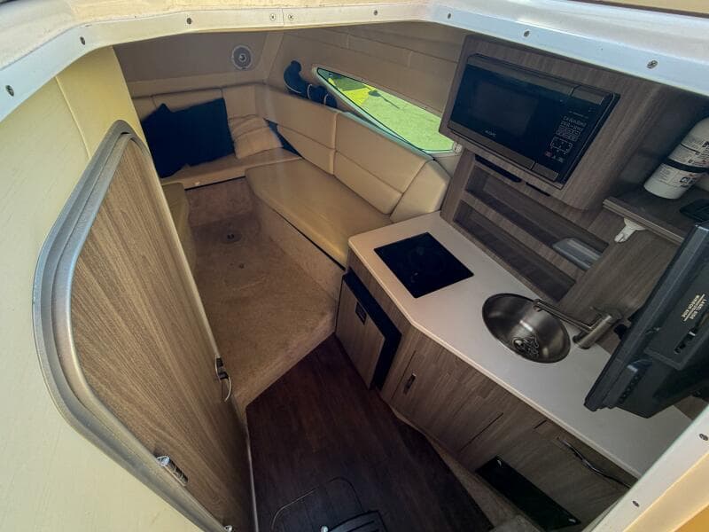 2020 Regal 26 Express