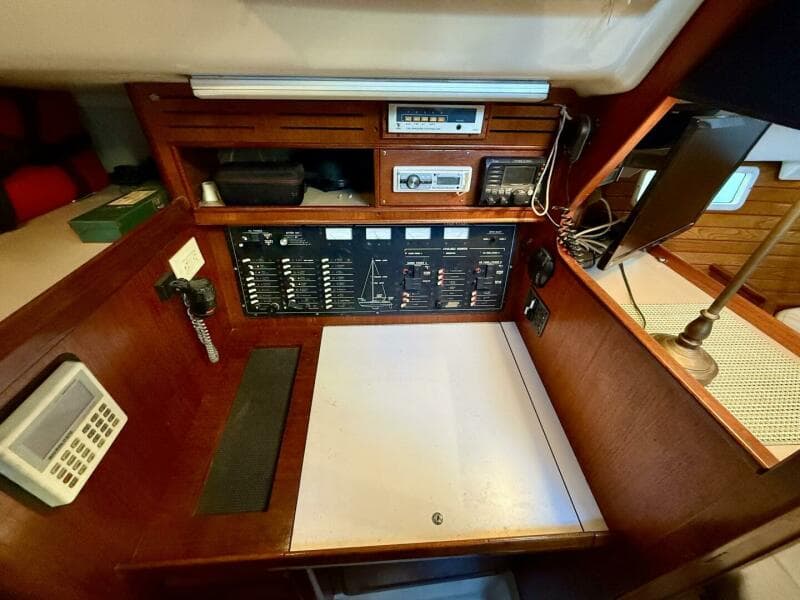 1991 Hunter Passage 42