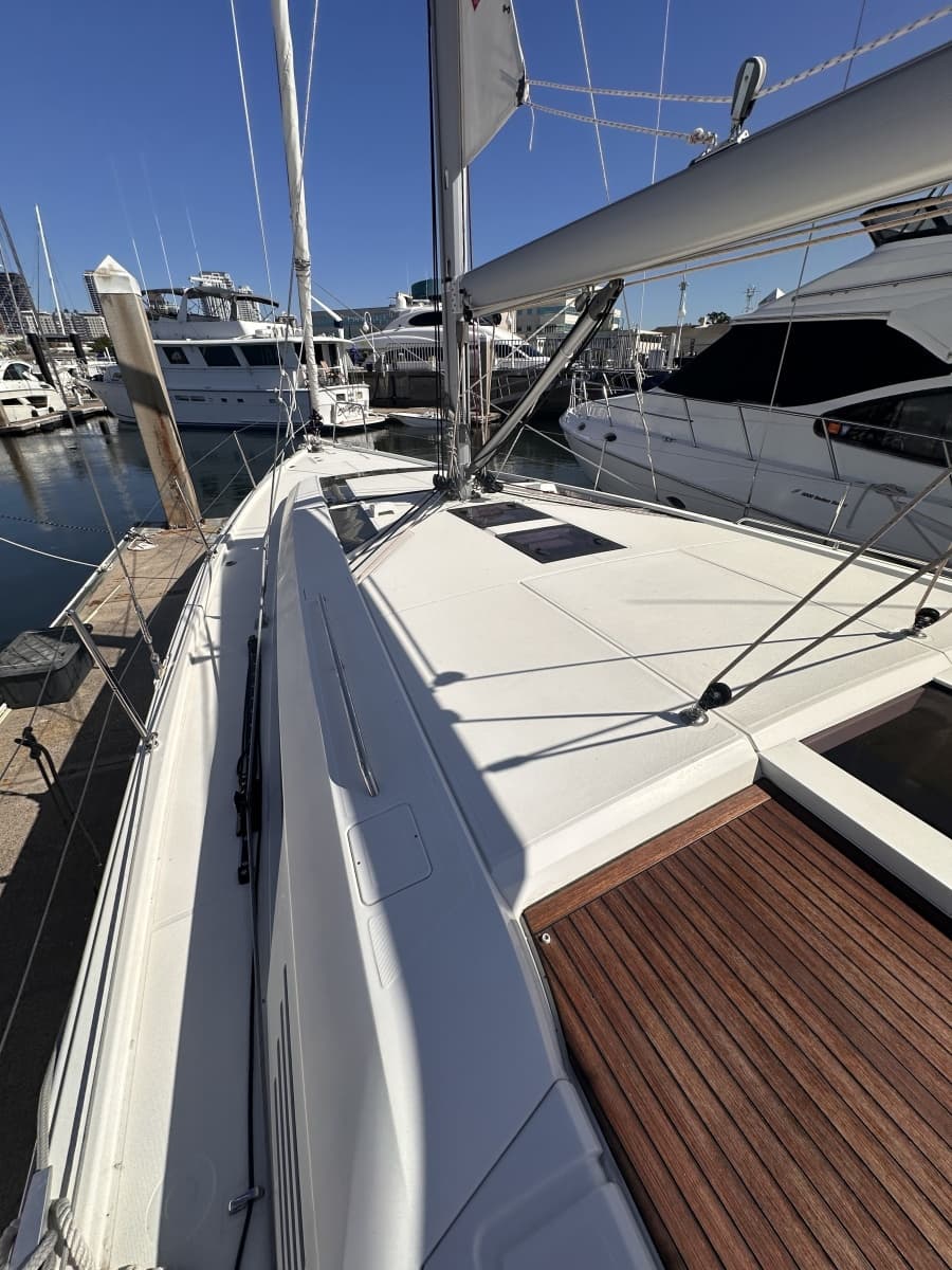 2025 Beneteau 46.9 - Photo 15