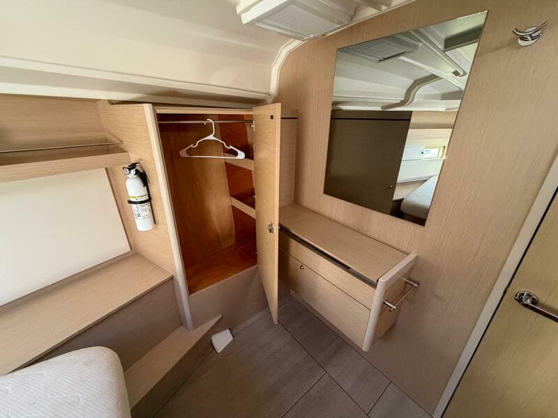 2022 Beneteau 40.1 - Photo 18