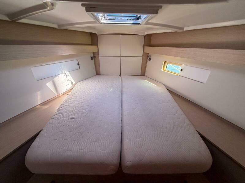 2022 Beneteau 40.1 - Photo 16