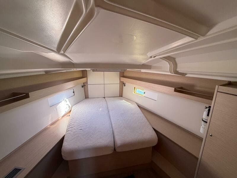 2022 Beneteau 40.1 - Photo 15