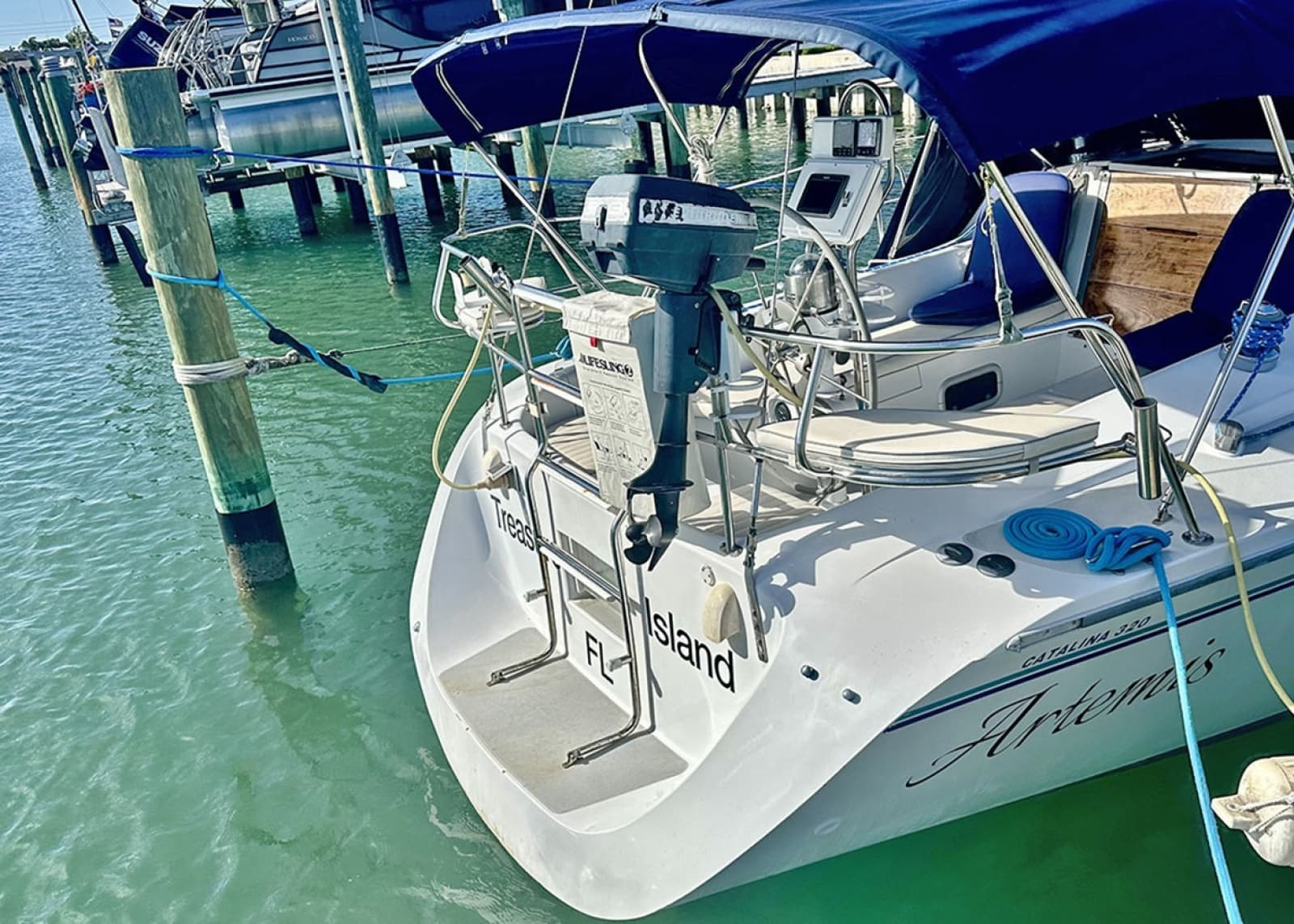 1996 Catalina 320 - Photo 17