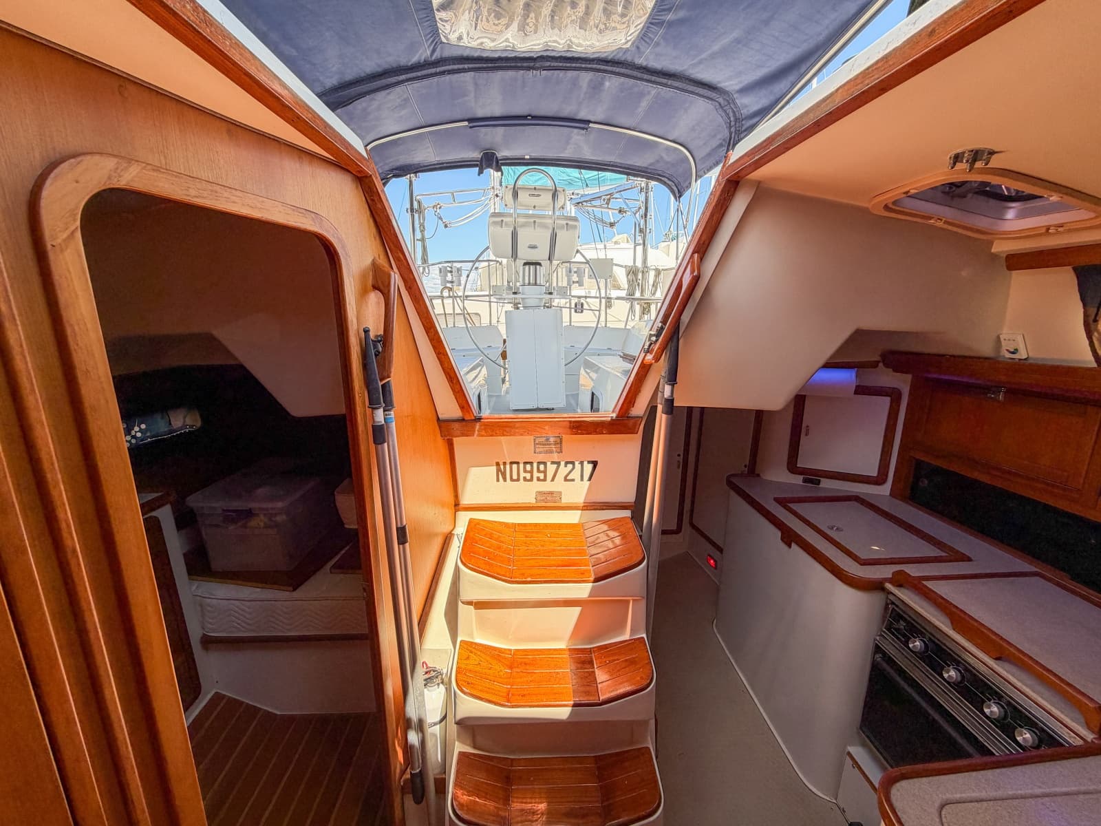 1993 Catalina 42 - Photo 28