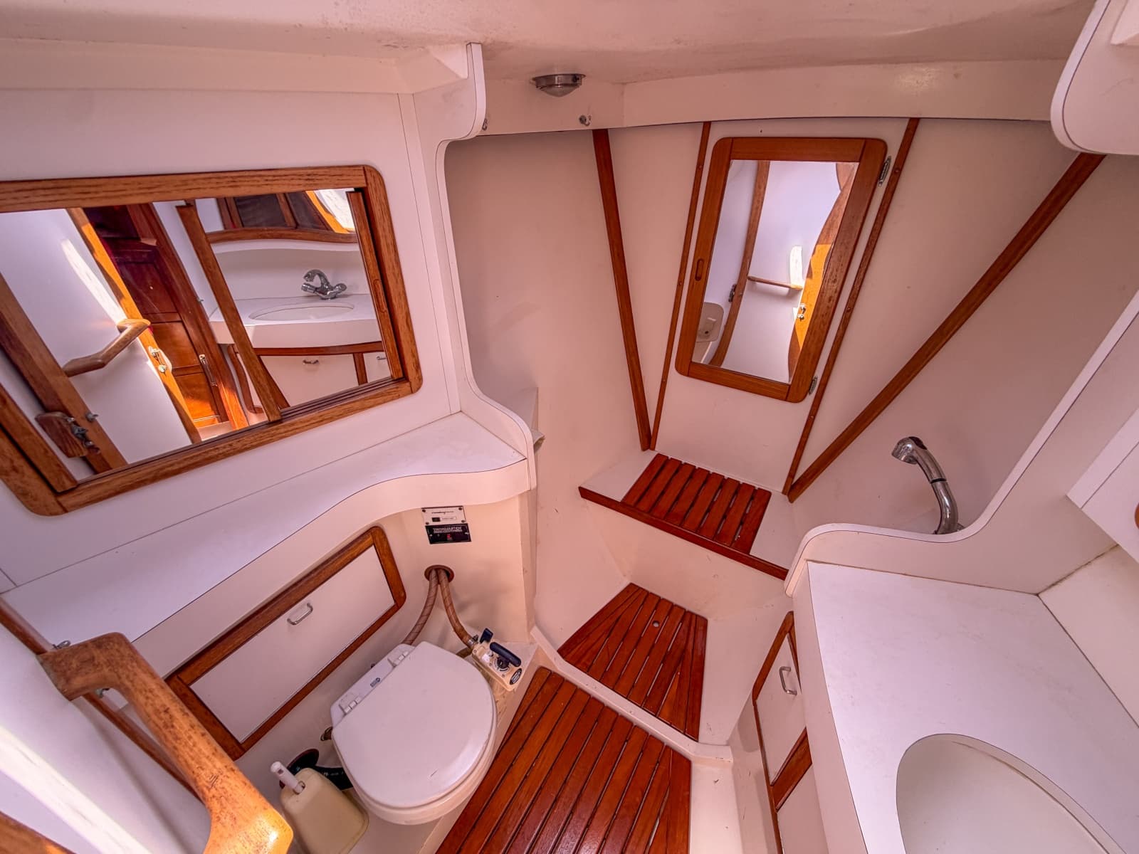 1993 Catalina 42 - Photo 21