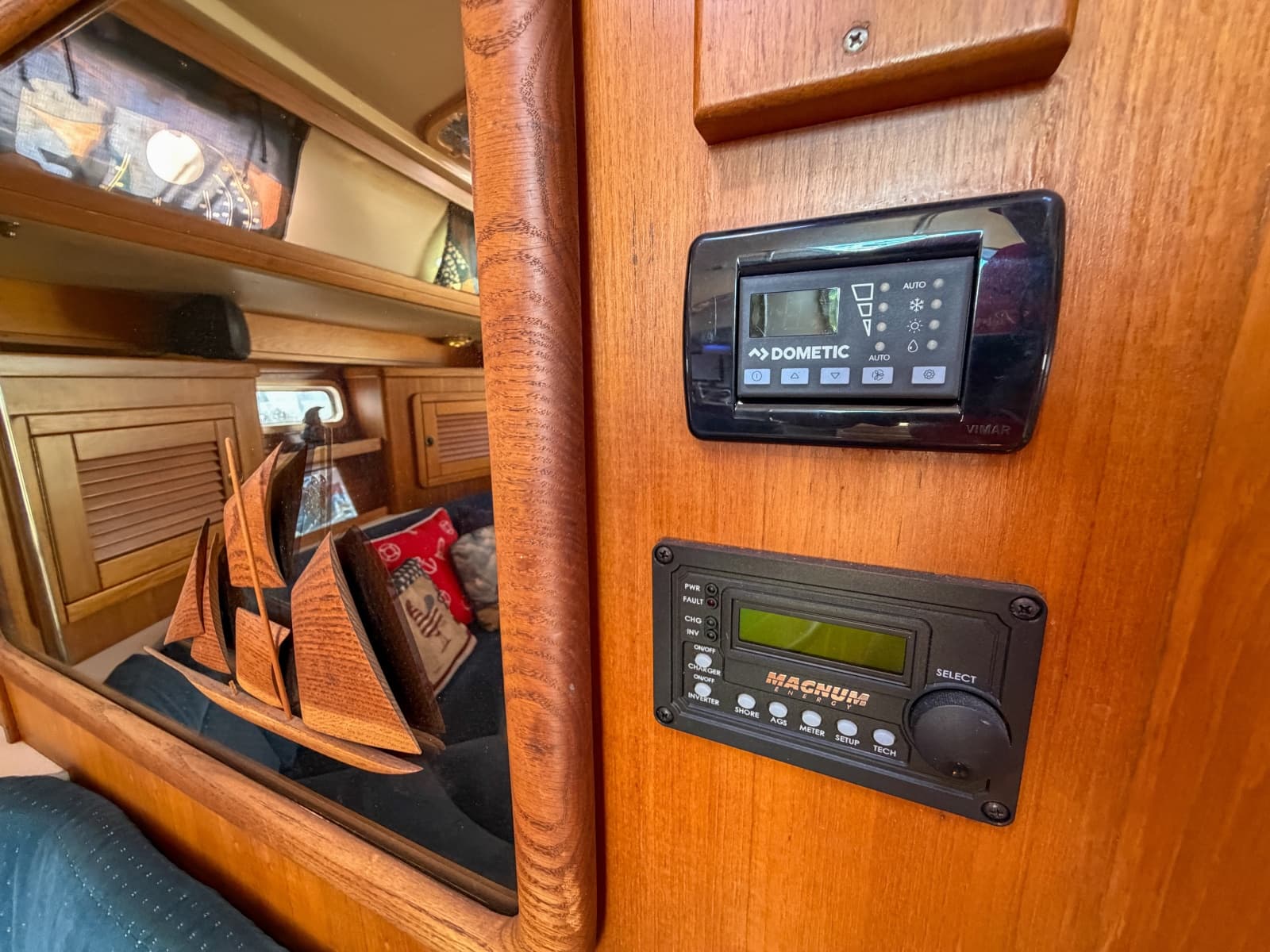 1993 Catalina 42 - Photo 10