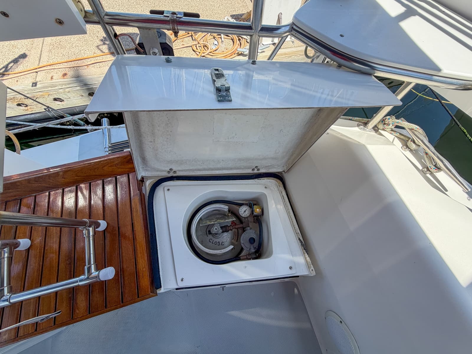 1993 Catalina 42 - Photo 35