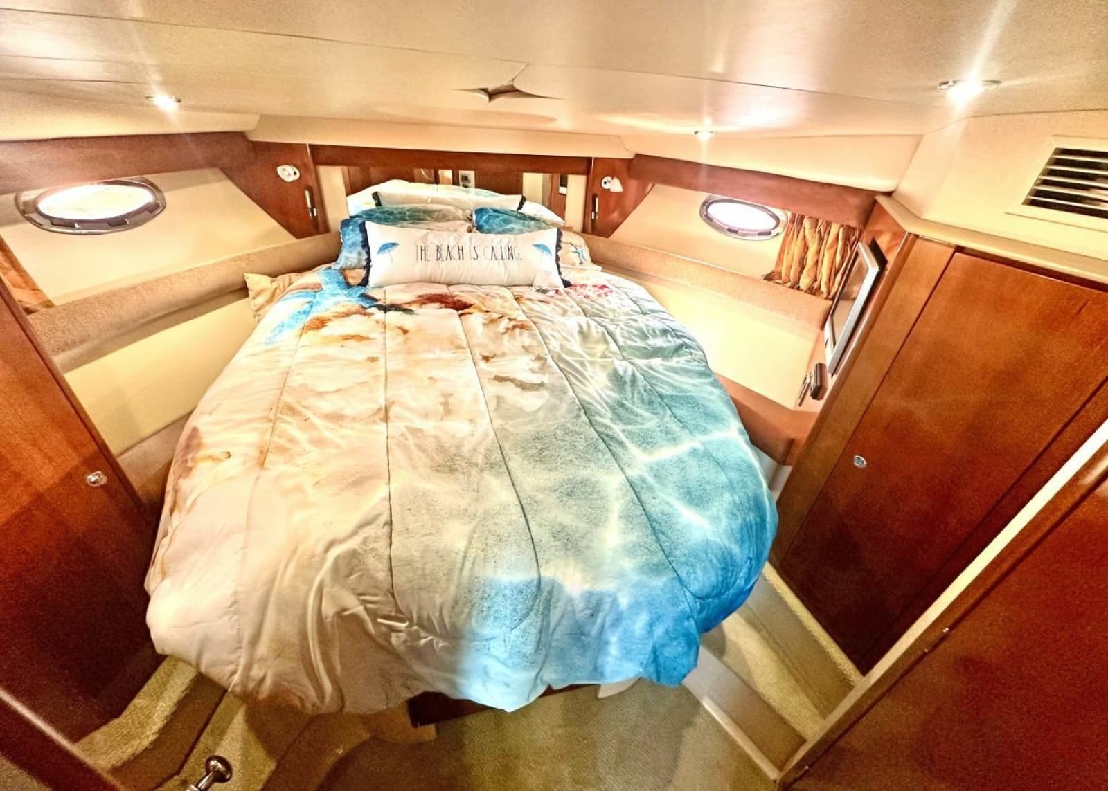 2007 Meridian 391 Motor Yacht - Photo 19
