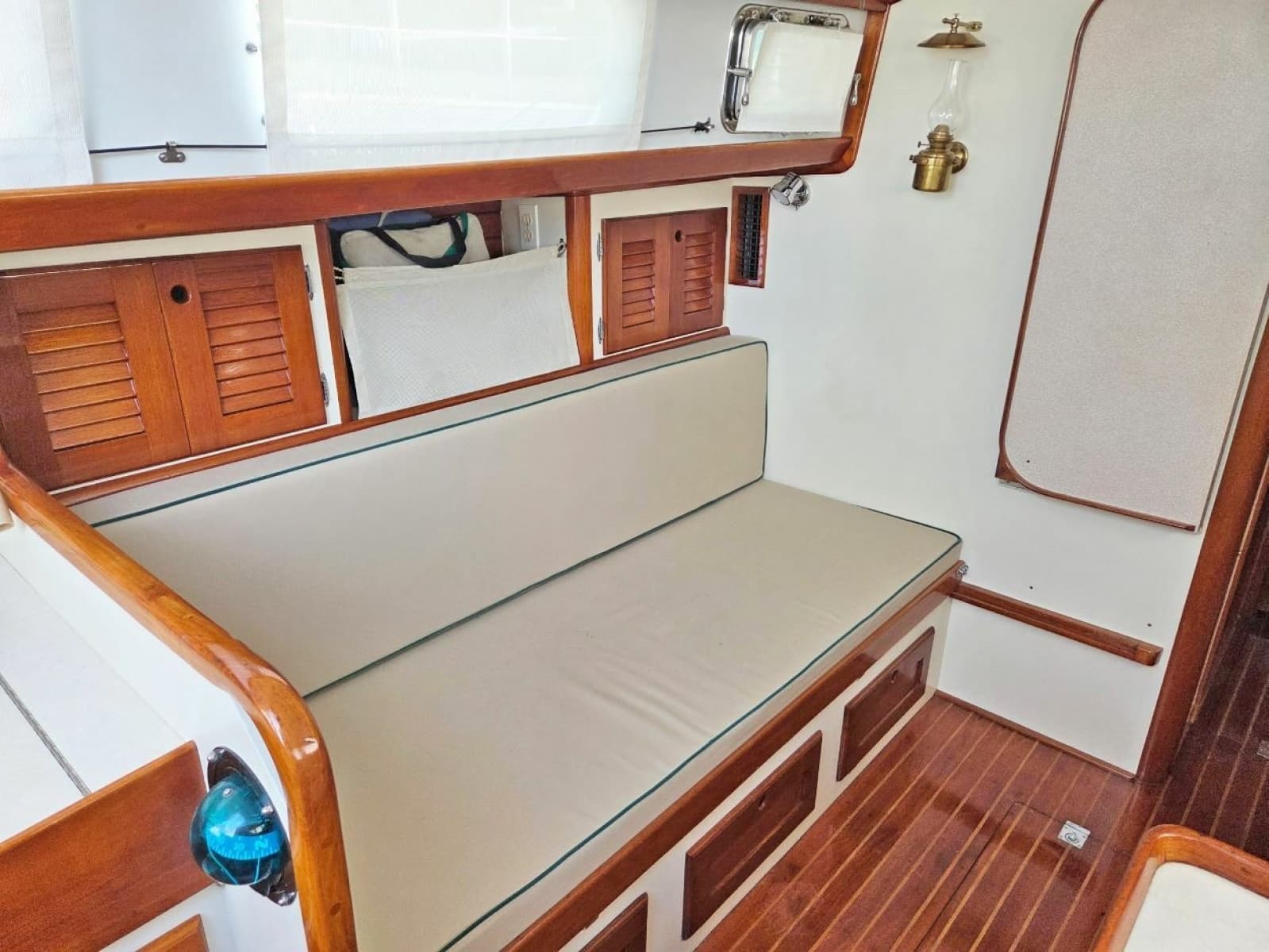 1981 Bristol Sloop - Photo 12