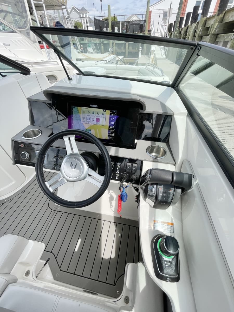 2022 Sea Ray 290 SDX - Photo 12