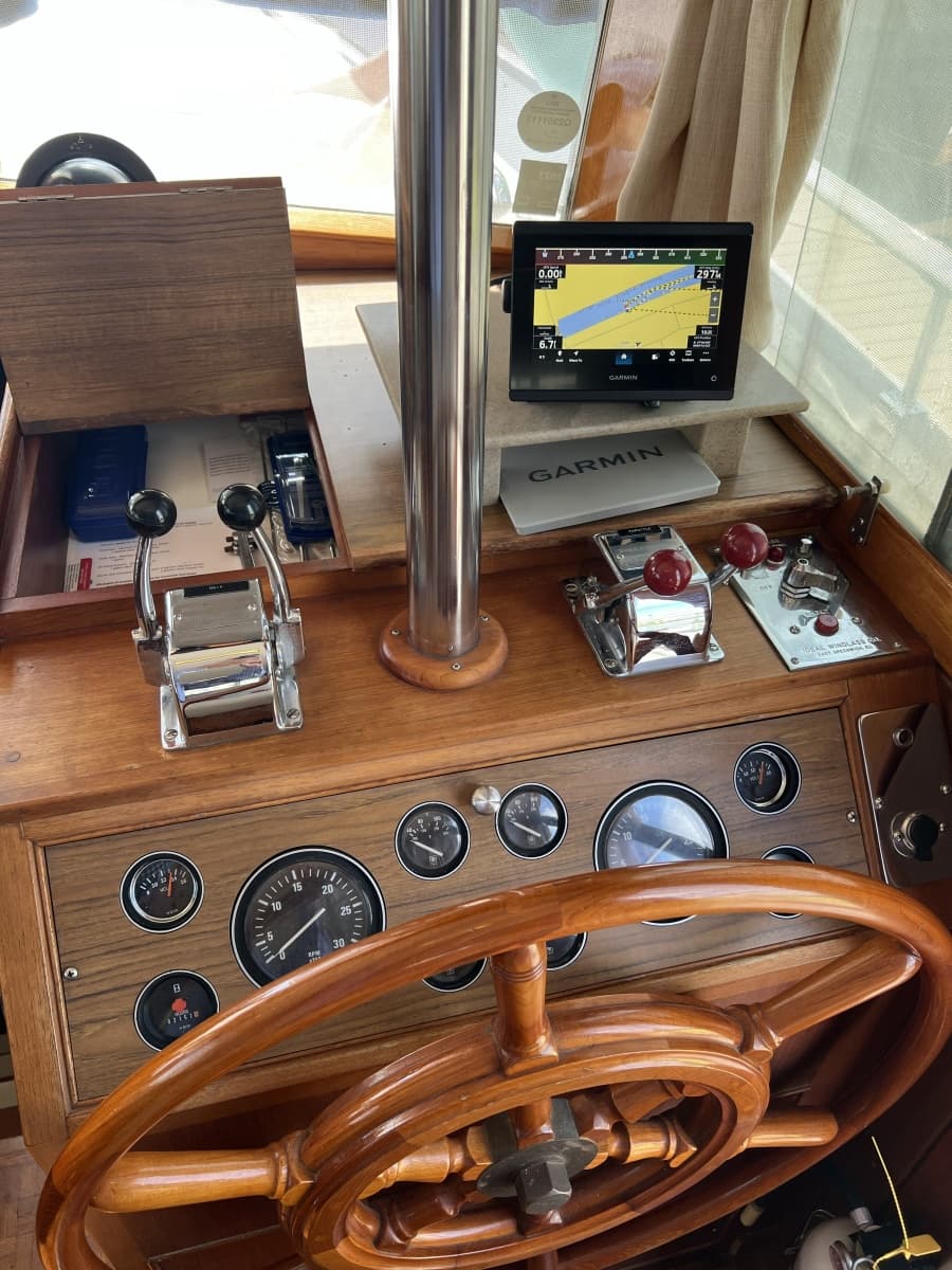 1991 Grand Banks Motoryacht - Photo 10