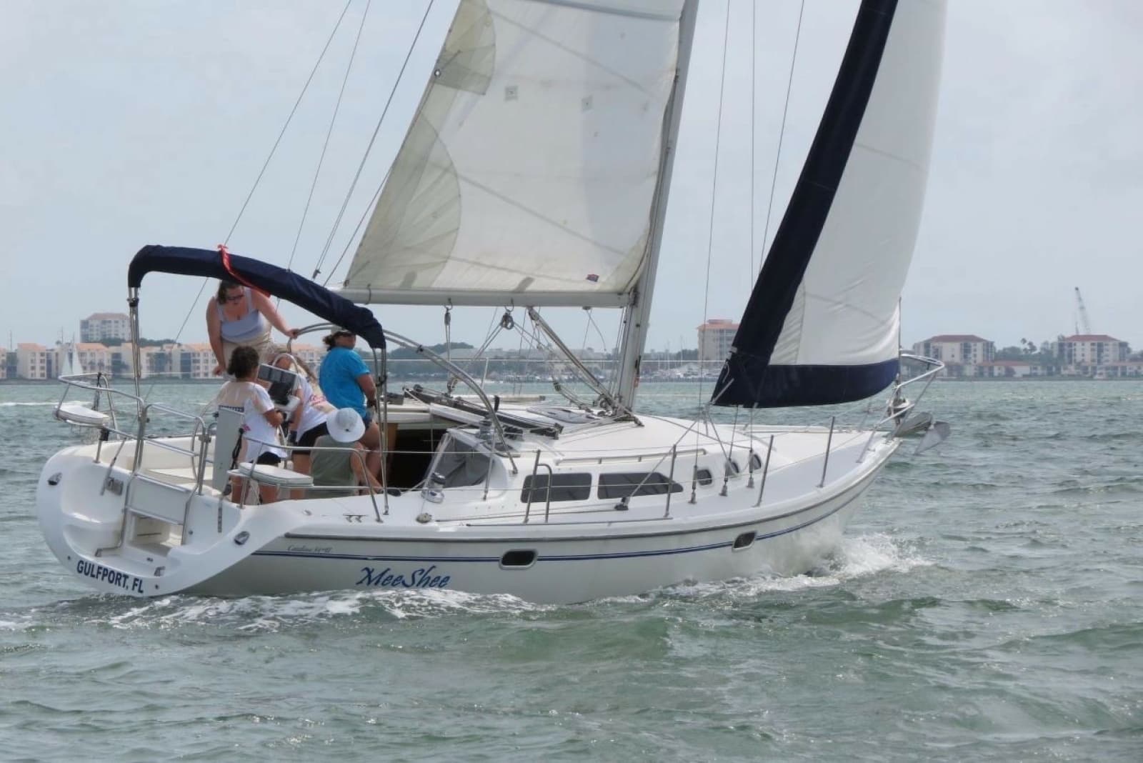 2001 Catalina MKII - Photo 1