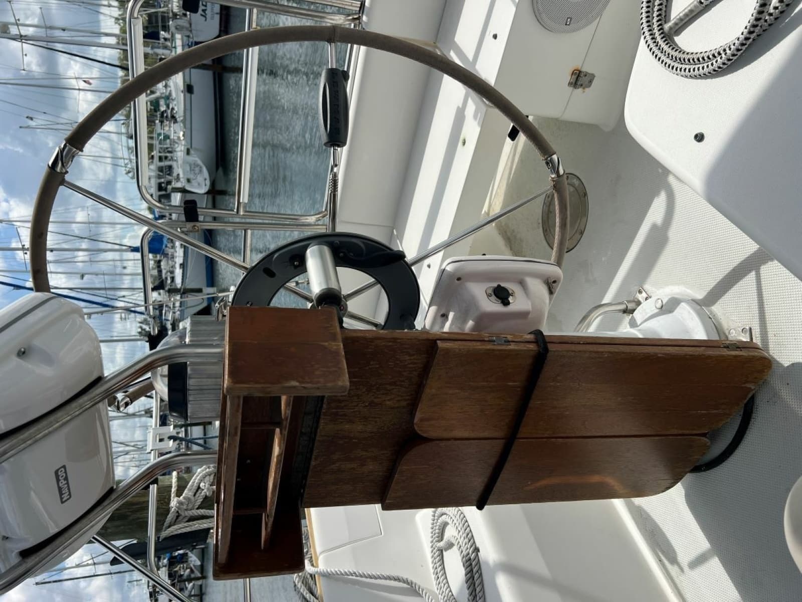 2001 Catalina MKII - Photo 21