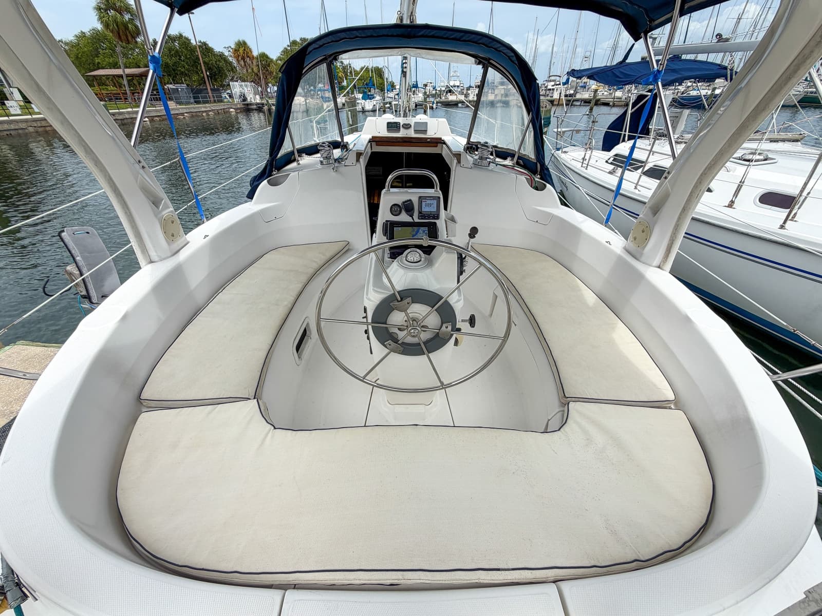 1999 Hunter 310 - Photo 40