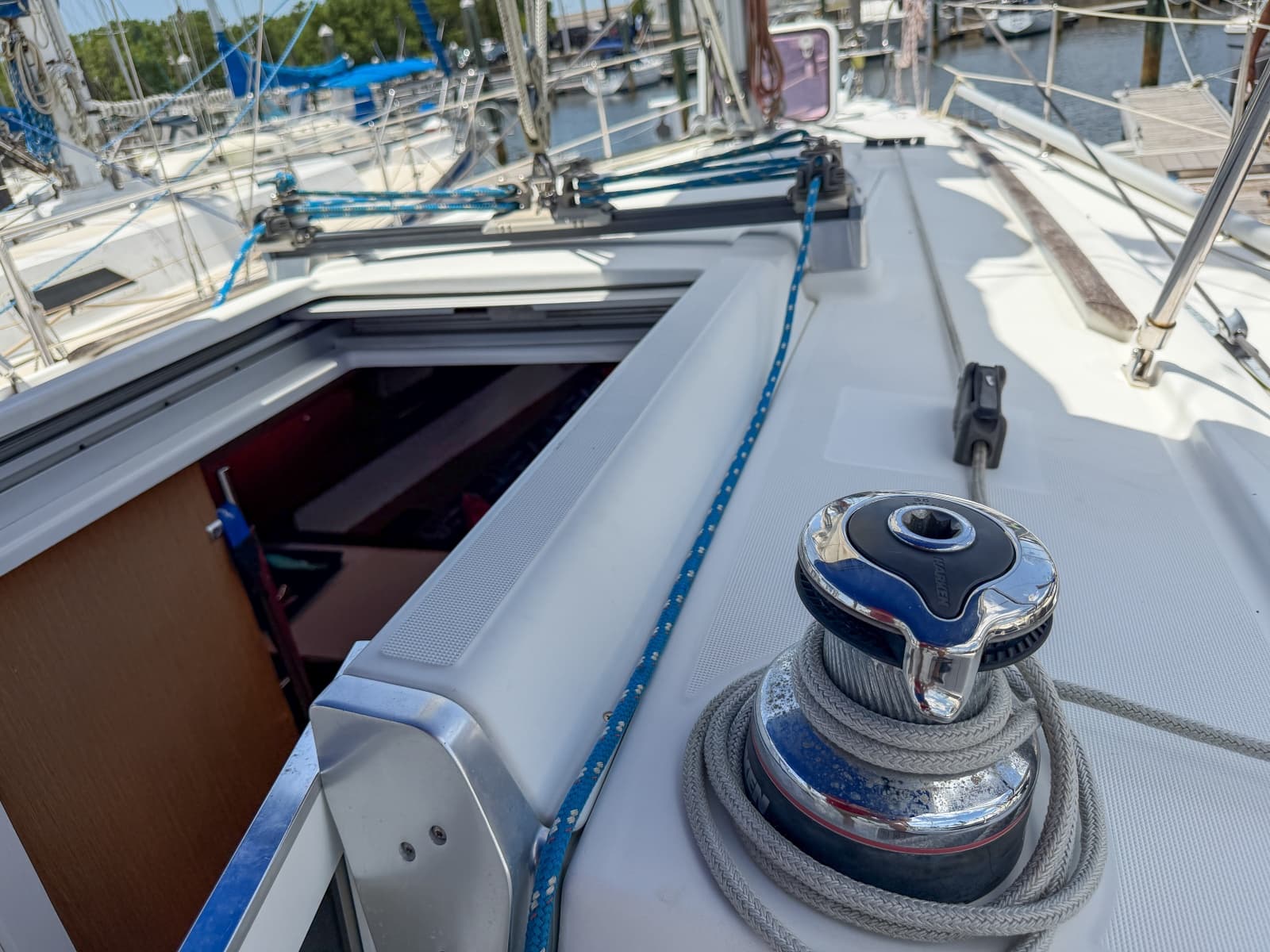2011 Beneteau Oceanis 34 - Photo 40