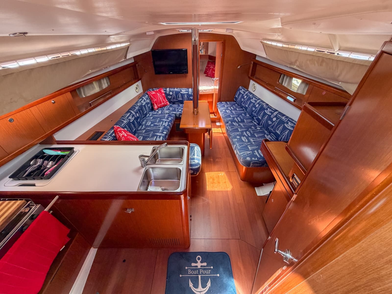 2011 Beneteau Oceanis 34 - Photo 4