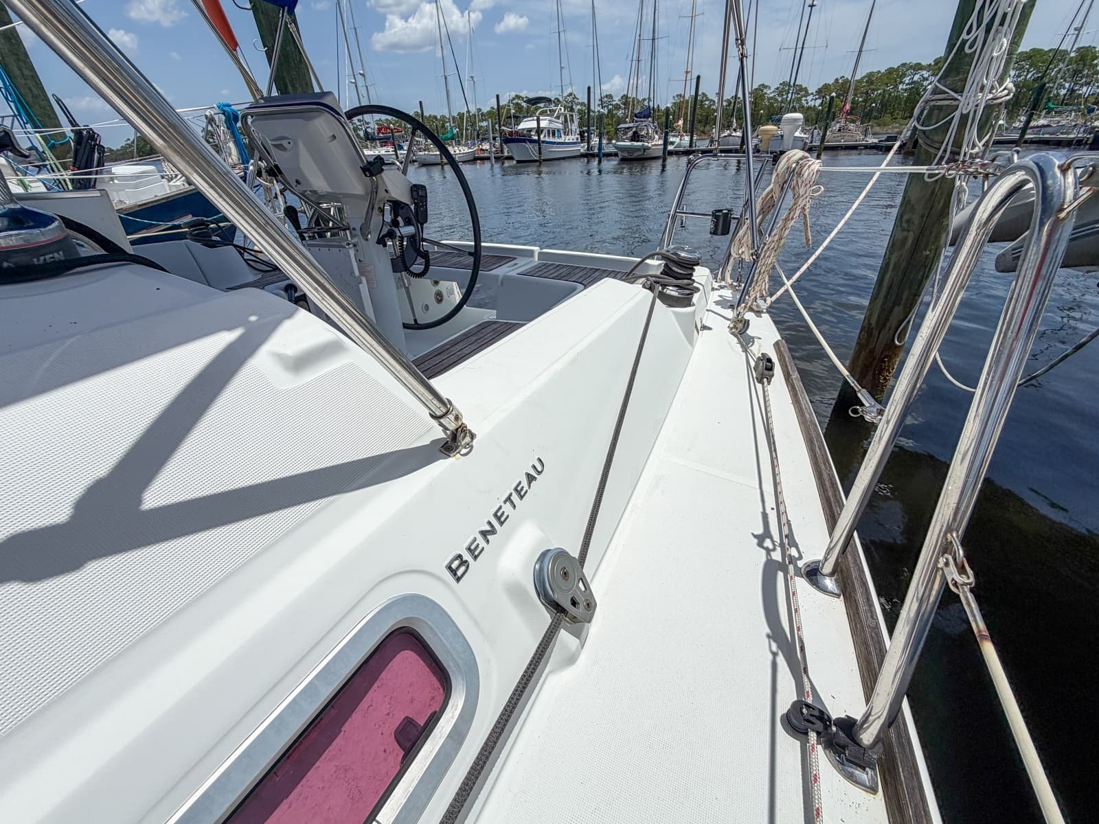 2011 Beneteau Oceanis 34 - Photo 47