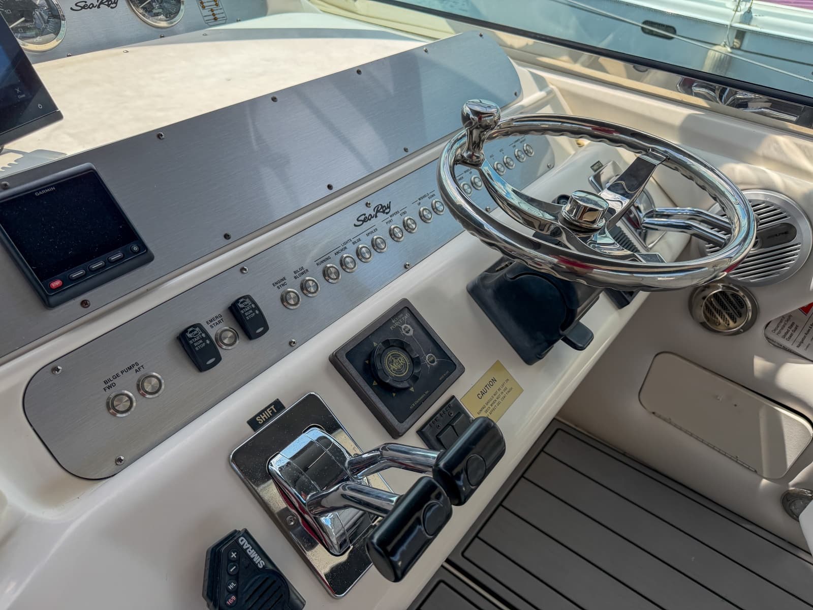 1997 Sea Ray 450 Sundancer - Photo 27