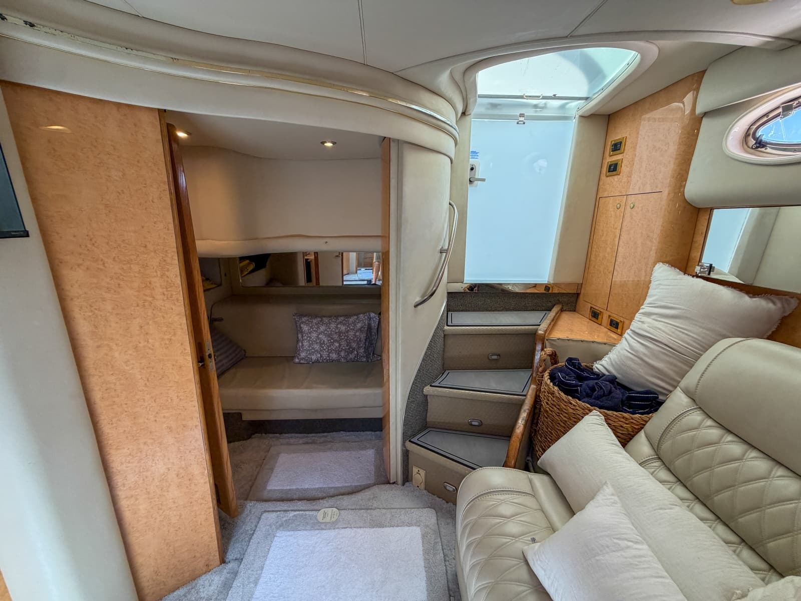 1997 Sea Ray 450 Sundancer - Photo 15