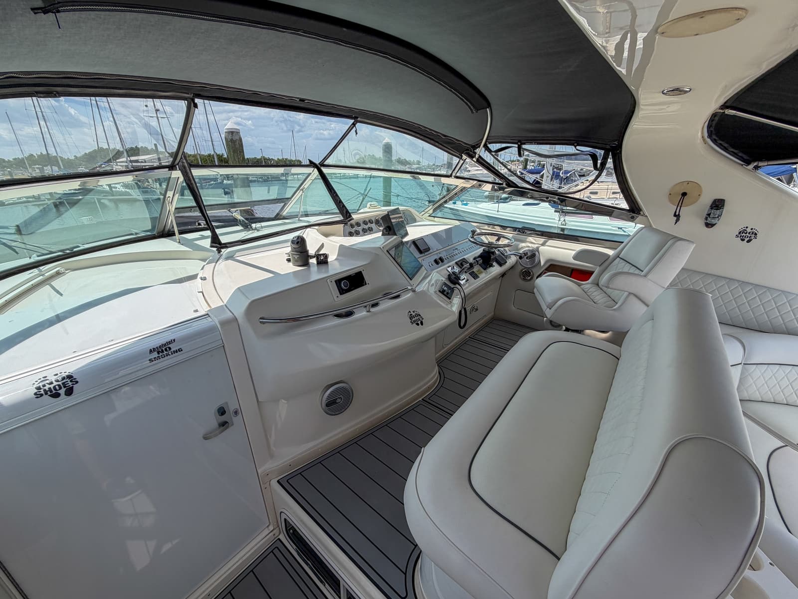 1997 Sea Ray 450 Sundancer - Photo 23