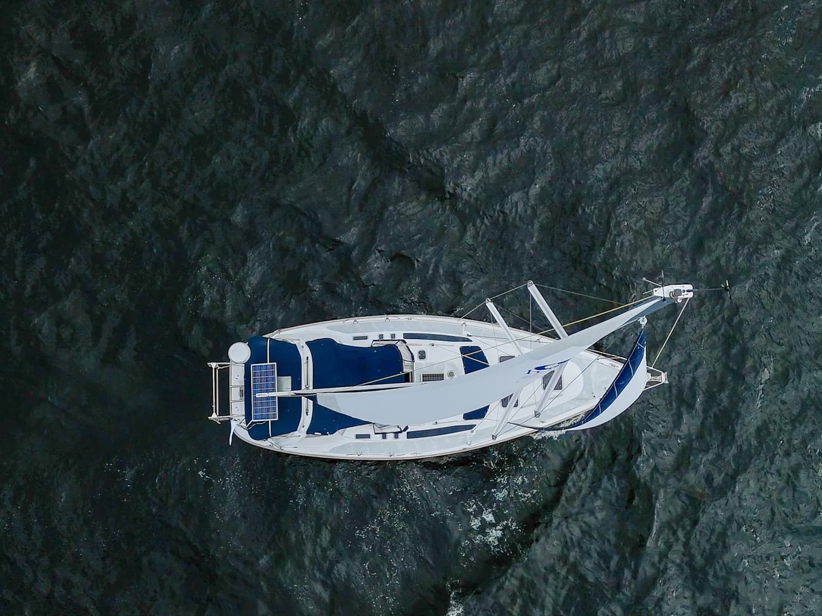 1999 Hunter 380 - Photo 50