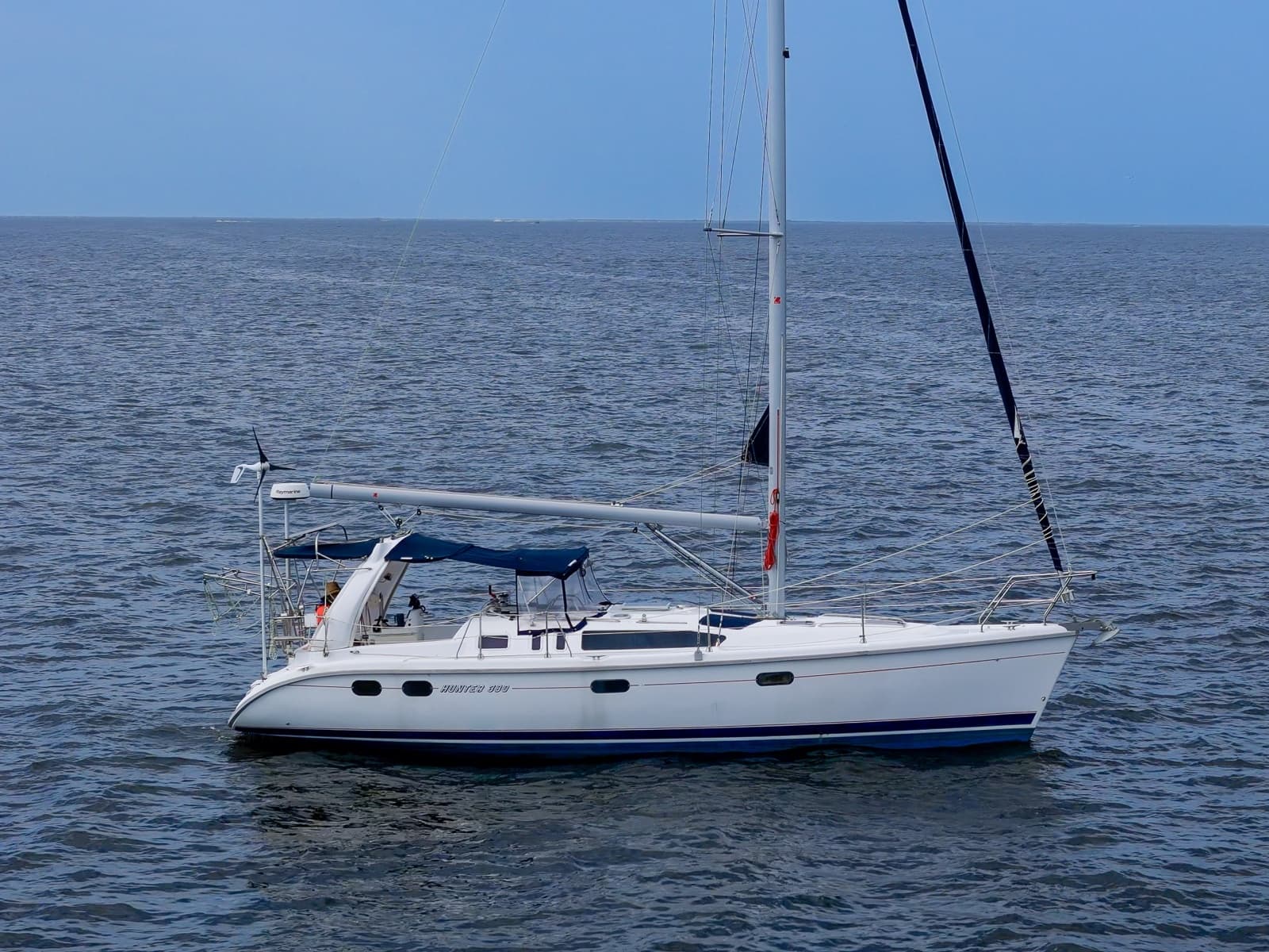 1999 Hunter 380 - Photo 32
