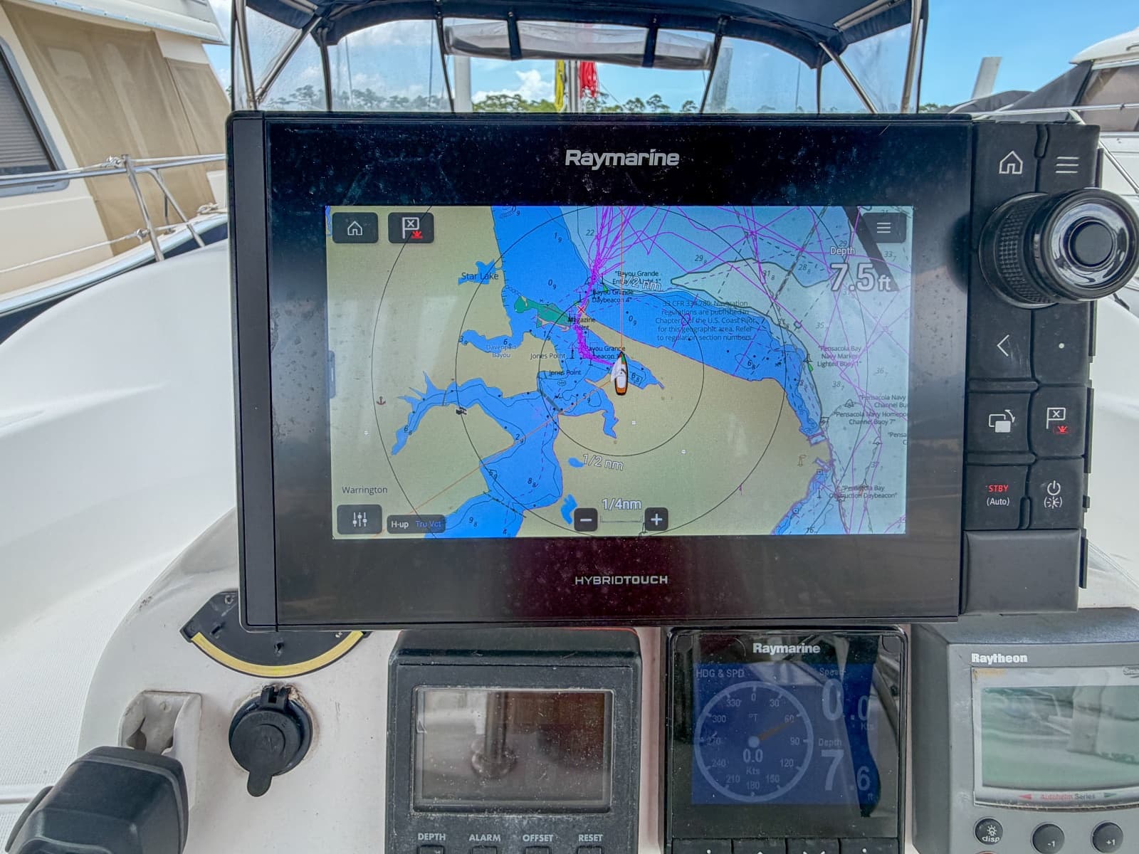 1999 Hunter 380 - Photo 18