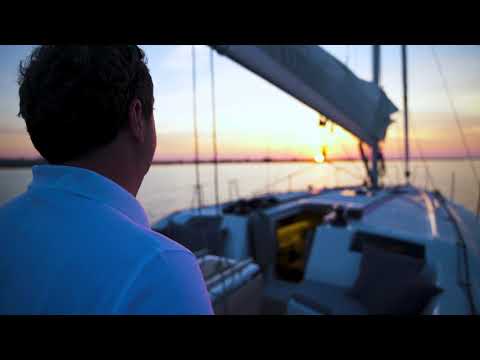 BENETEAU Oceanis 40.1: Comfortable in All Latitudes