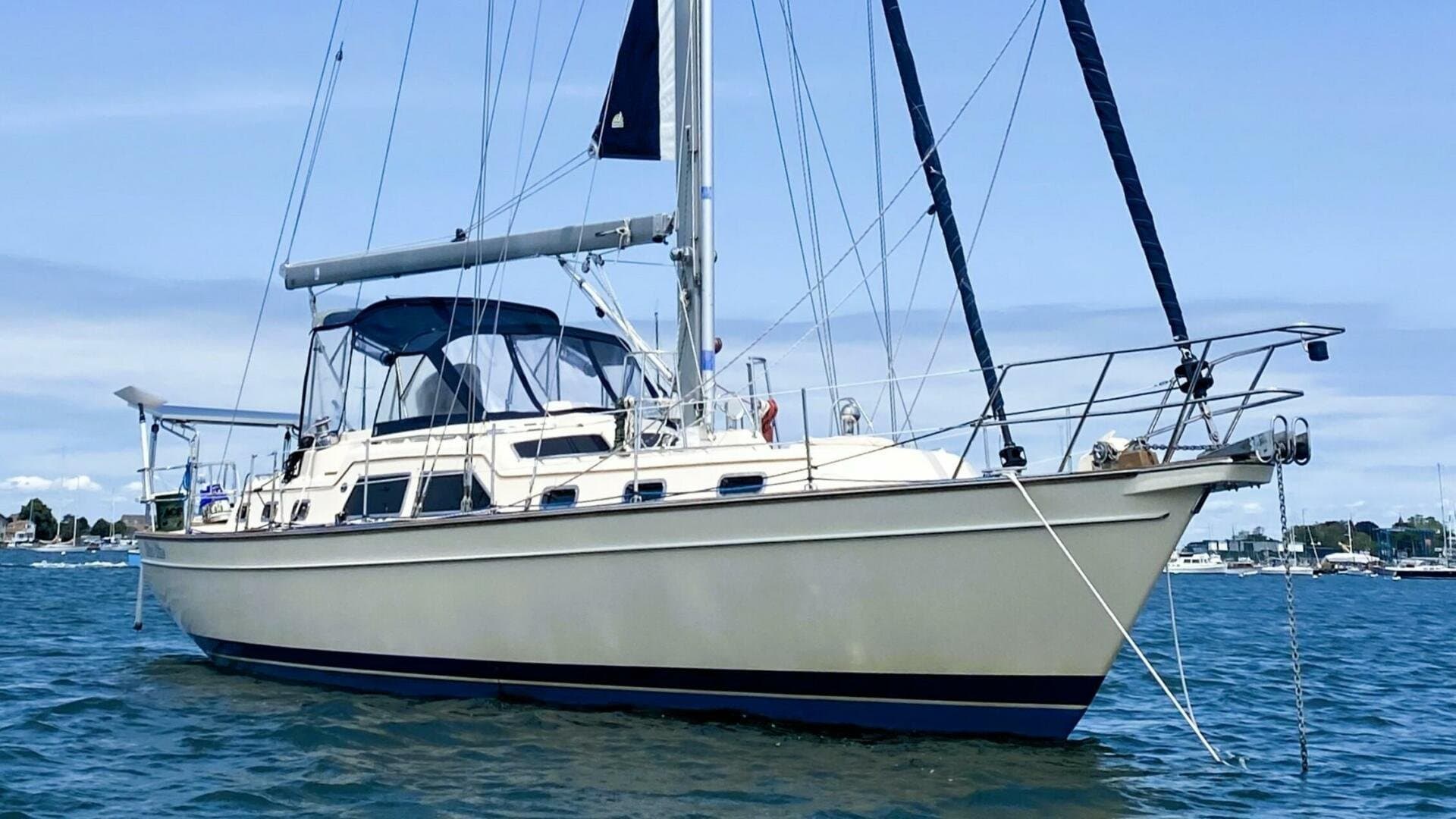2009 Island Packet 465