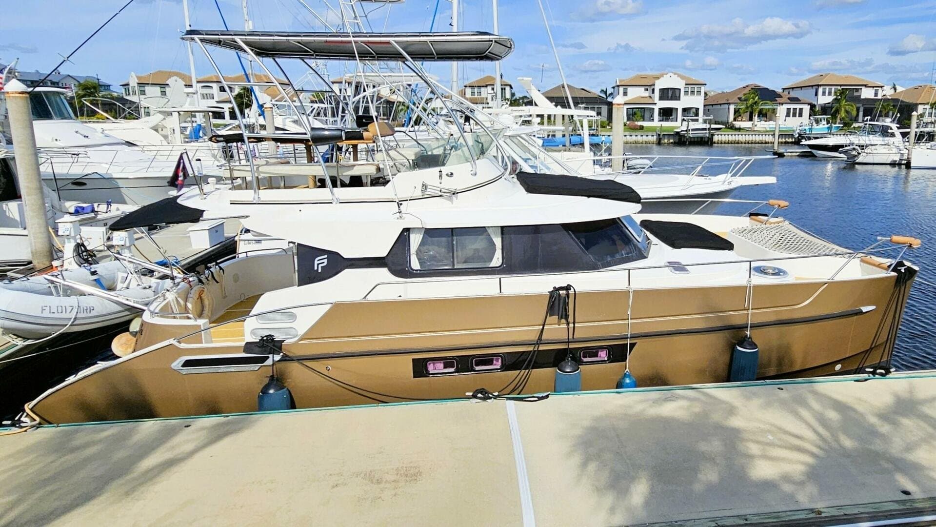 1999 Fountaine Pajot Maryland 37