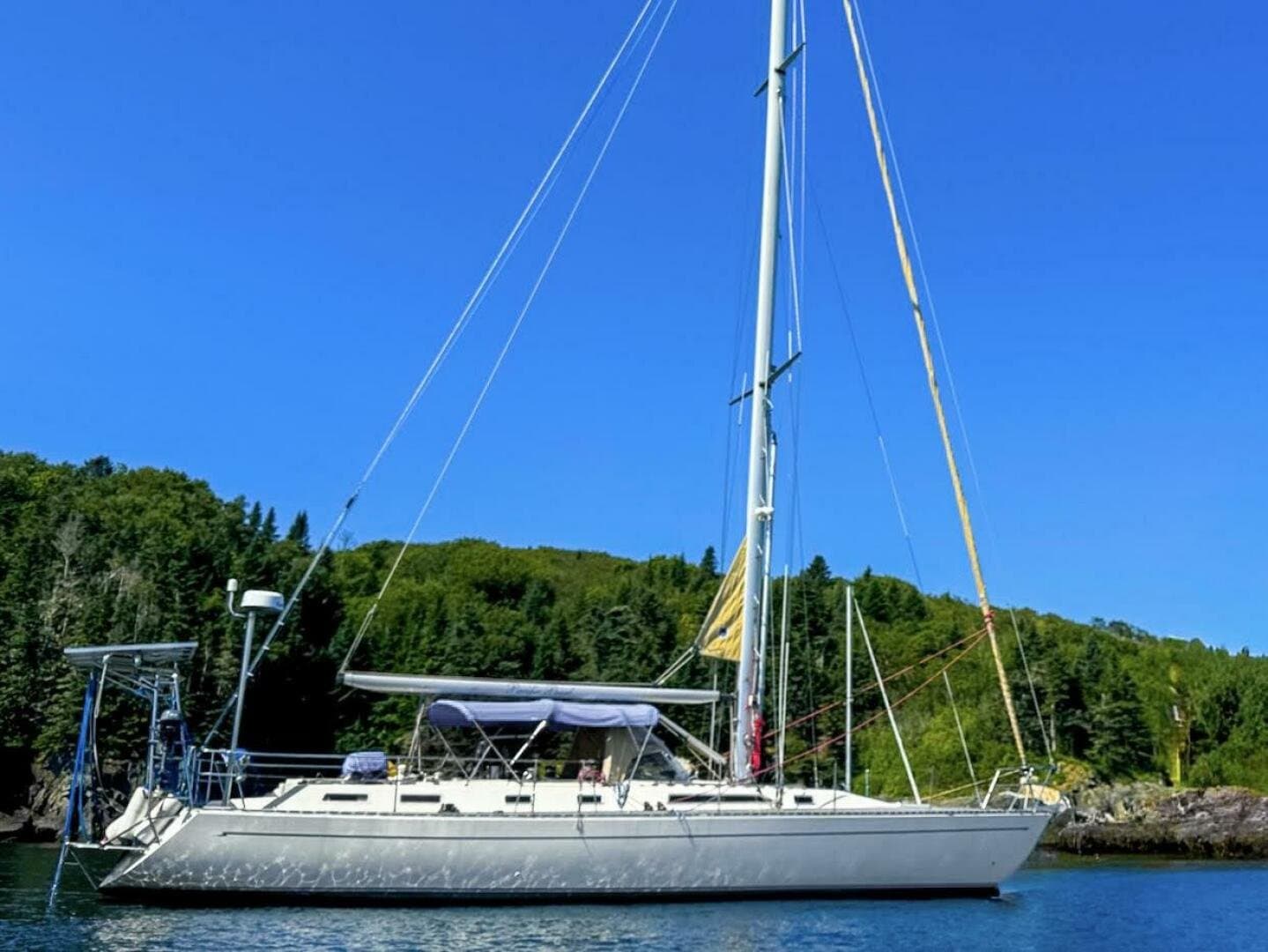 1991 Oyster Lightwave 48